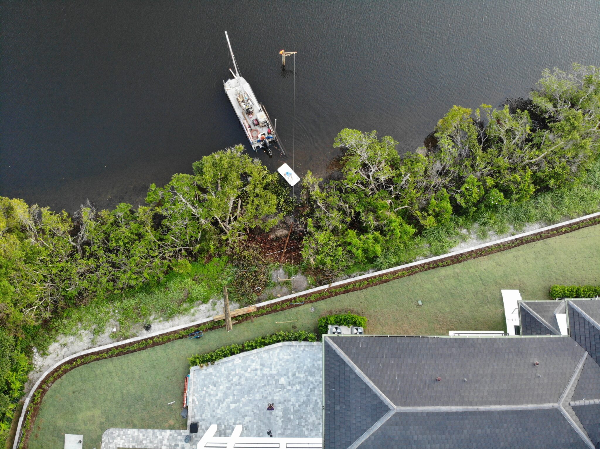 Piling Sizes What is Most Common for Docks and Boatlifts Construction