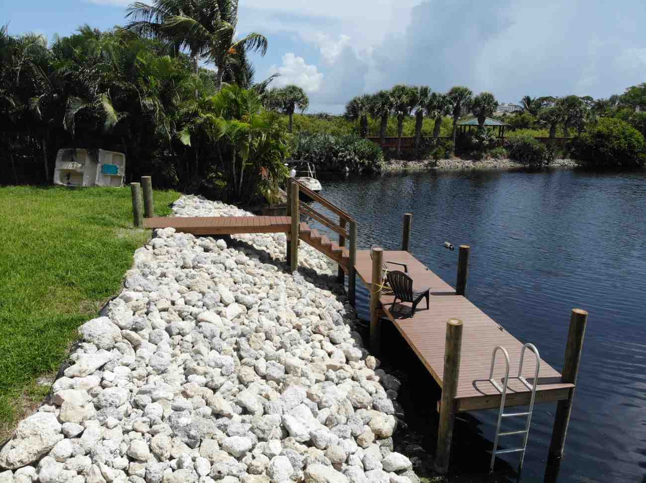 Coast Seawall Dock and Boatlifts | Projects 5